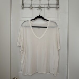 American Eagle Outfitters Soft & Sexy Cream V-Neck Tee